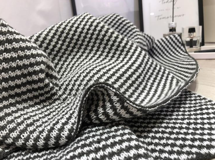 Amelia - Reversible Knitted Blanket